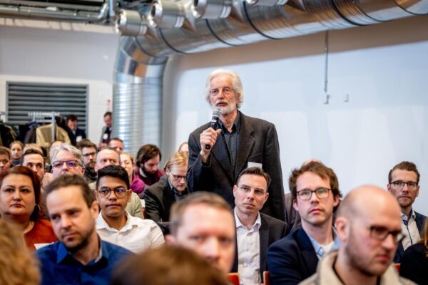 Bochum, Nordrhein-Westfalen, DEU, 30.03.2023DMT-Gesellschaft für Lehre und Bildung mbH - Technische Hochschule Georg Agricola - Forschungszentrum Nachbergbau:Fachtagung: „NACHBergbauzeit in NRW2023 - Geomonitoring – Zu Wasser, zu Land und aus der Luft“| [ (c) Holger Jacoby, Arneckestrasse 18, 44139 D O R T M U N D   ( G e r m a n y ), Tel.: (+49) 151 44 555 100; www.holger-jacoby.de, www.freelens.com/clearing - Jede Nutzung des Fotos ist honorarpflichtig gemaess derzeit gueltiger MFM Liste. Urhebervermerk und Belegexemplar erforderlich. Bei Verwendung des Fotos ausserhalb journalistischer Zwecke bitte Ruecksprache mit dem Fotografen halten. - Each usage of the photo requires a licence fee in accordance to MFM. No model release, for any usage other than editorial purposes please contact the author.]
