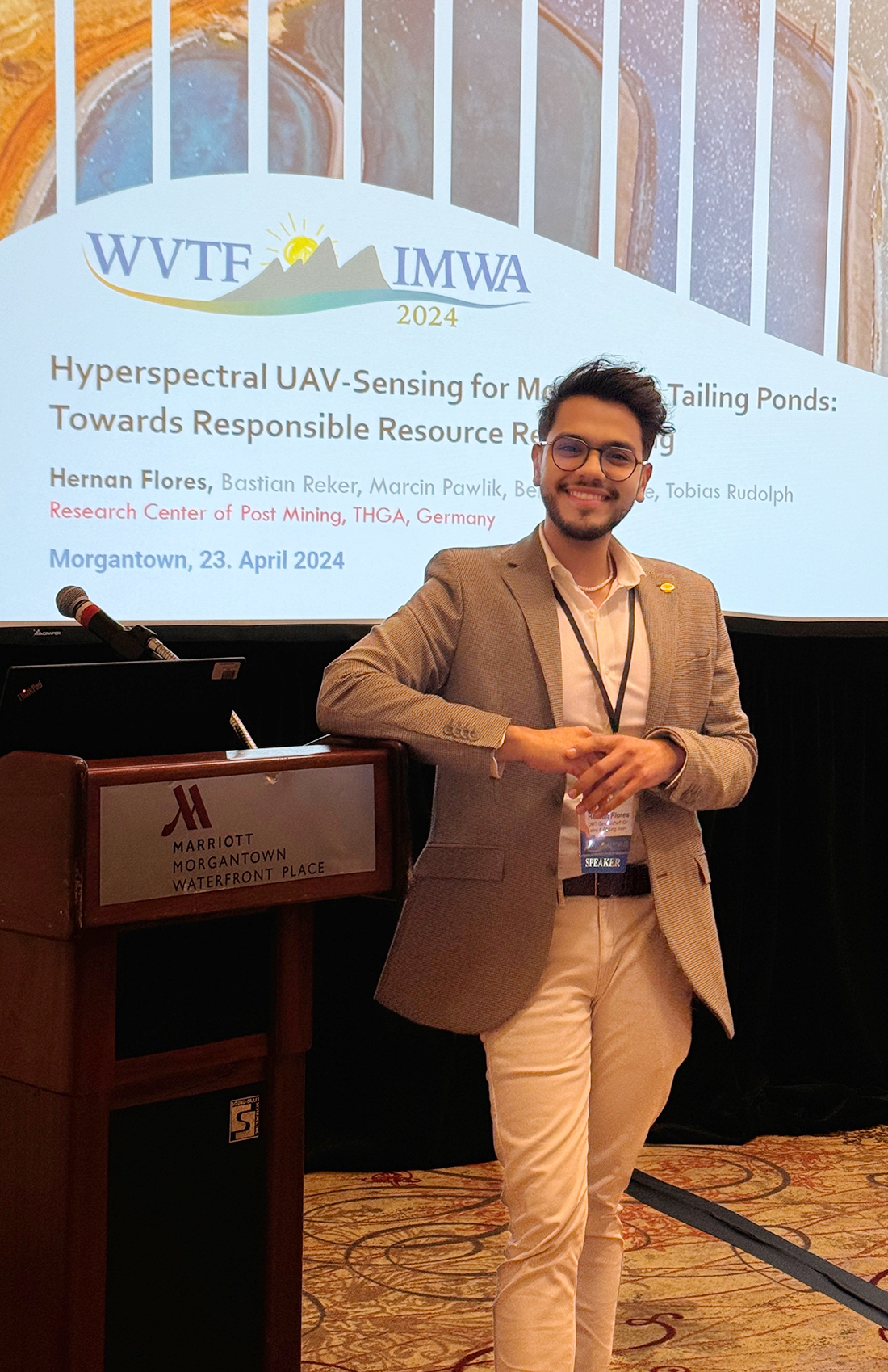 Hernan Flores bei seinem Vortrag auf der IMWA-Konferenz